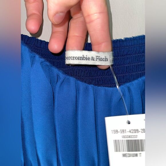 NWT Abercrombie Long-Sleeve Ruched Babydoll Mini Dress Size MT - Picture 7 of 7